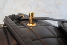 画像をギャラリービューアに読み込む, CHANEL/シャネル マトラッセチェーンリュック ラムスキン ブラック/ゴールド金具 リュック 700100233
