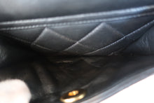 画像をギャラリービューアに読み込む, CHANEL/シャネル マトラッセチェーンリュック ラムスキン ブラック/ゴールド金具 リュック 700100233
