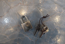 Load image into Gallery viewer, HERMES PICOTIN LOCK MM Clemence leather Jaune de naples D Engraving Hand bag 700120056
