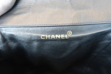 画像をギャラリービューアに読み込む, CHANEL/シャネル マトラッセチェーンリュック ラムスキン ブラック/ゴールド金具 リュック 700100233
