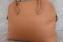 Load image into Gallery viewer, HERMES BOLIDE 35 Graine Couchevel leather Natural 〇W Engraving Shoulder bag 500080088
