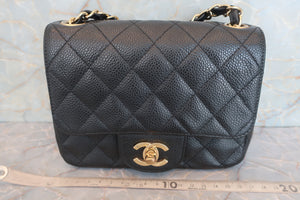 CHANEL Mini Matelasse single flap chain shoulder bag Caviar skin Black/Gold hadware Shoulder bag 600080111