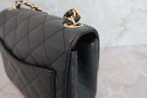 CHANEL Mini Matelasse single flap chain shoulder bag Caviar skin Black/Gold hadware Shoulder bag 600080111