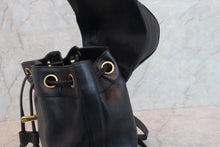 画像をギャラリービューアに読み込む, CHANEL/シャネル トリプルココマークチェーンリュック キャビアスキン ブラック/ゴールド金具 リュック 800010120
