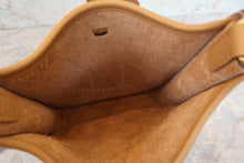Load image into Gallery viewer, HERMES  EVELYNE TPM Clemence leather Biscuit Z Engraving Shoulder bag 700030185
