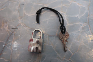 HERMES／エルメス ピコタンロックＰＭ トリヨンクレマンス ローズエクストリーム A刻印 ハンドバッグ 700090169