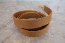 Load image into Gallery viewer, HERMES  EVELYNE TPM Clemence leather Biscuit Z Engraving Shoulder bag 700030185
