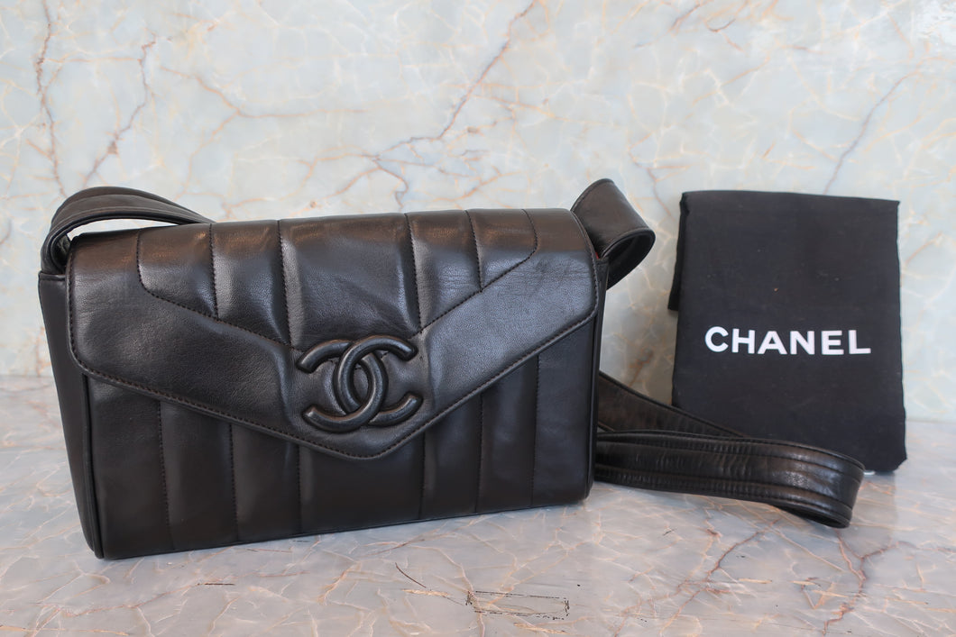 CHANEL/シャネル マドモアゼルショルダーバッグ ラムスキン ブラック/ゴールド金具 ショルダーバッグ 700100220