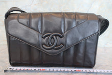 画像をギャラリービューアに読み込む, CHANEL/シャネル マドモアゼルショルダーバッグ ラムスキン ブラック/ゴールド金具 ショルダーバッグ 700100220
