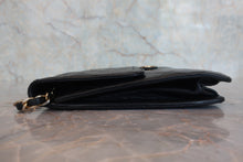 將圖片載入圖庫檢視器 CHANEL/シャネル マトラッセプッシュロックチェーンショルダーバッグ ラムスキン ブラック/ゴールド金具 ショルダーバッグ 800060178
