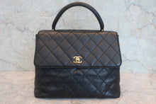 画像をギャラリービューアに読み込む, CHANEL/シャネル マトラッセ台形ハンドバッグ キャビアスキン ブラック/ゴールド金具 ハンドバッグ 800030147
