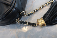 画像をギャラリービューアに読み込む, CHANEL/シャネル マトラッセフリンジチェーンショルダーバッグ ラムスキン ブラック/ゴールド金具 ショルダーバッグ 800010119
