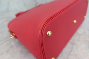 HERMES BOLIDE 35 Graine Couchevel leather Rouge vif □A刻印 Shoulder bag 600070108