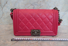 画像をギャラリービューアに読み込む, CHANEL/シャネル ボーイシャネルチェーンショルダーバッグ ラムスキン ピンク/シルバー金具 ショルダーバッグ 800010029

