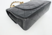 將圖片載入圖庫檢視器 CHANEL/シャネル マトラッセＷフラップＷチェーンショルダーバッグ ラムスキン ブラック/ゴールド金具 ショルダーバッグ 800090138
