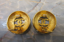 将图片加载到图库查看器，CHANEL/香奈儿  经典双C 圆形 耳夹 镀金 Gold(金色) 耳夹 700040094
