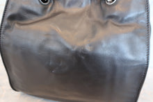 画像をギャラリービューアに読み込む, CHANEL/シャネル ココマーク巾着チェーンショルダーバッグ ラムスキン ブラック/シルバー金具 ショルダーバッグ 700100228
