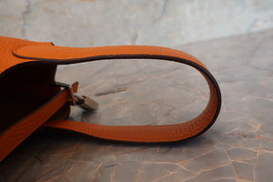 HERMES／エルメス ピコタンロックＰＭ トリヨンクレマンス アプリコット C刻印 ハンドバッグ 700090158