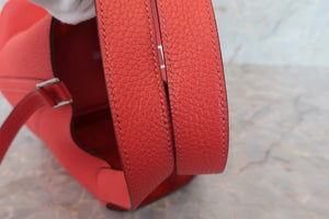 HERMES／エルメス ピコタンロックＭＭ トリヨンクレマンス ルージュピヴォワンヌ □R刻印 ハンドバッグ 700080141