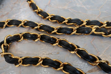 画像をギャラリービューアに読み込む, CHANEL/シャネル 中マトラッセシングルフラップチェーンショルダーバッグ ラムスキン ブラック/ゴールド金具 ショルダーバッグ 700100115
