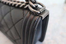 Load image into Gallery viewer, CHANEL LeBOY CHANEL chain shoulder bag Lambskin Black/Goldr hadware Shoulder bag 600080159
