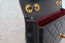 画像をギャラリービューアに読み込む, CHANEL/シャネル 中マトラッセシングルフラップチェーンショルダーバッグ ラムスキン ブラック/ゴールド金具 ショルダーバッグ 700100115
