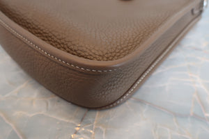 HERMES  EVELYNE TPM Clemence leather Etoupe gray Z Engraving Shoulder bag 700050195