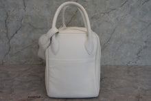 Load image into Gallery viewer, HERMES LINDY 34 Clemence leather White □K Engraving Shoulder bag 700010123
