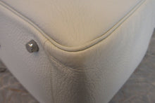 Load image into Gallery viewer, HERMES LINDY 34 Clemence leather White □K Engraving Shoulder bag 700010123
