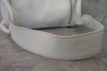 Load image into Gallery viewer, HERMES LINDY 34 Clemence leather White □K Engraving Shoulder bag 700010123
