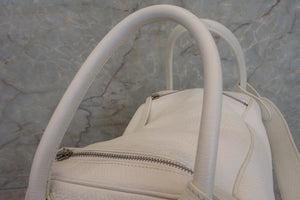 HERMES LINDY 34 Clemence leather White □K Engraving Shoulder bag 700010123