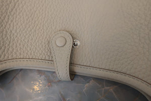 HERMES／エルメス エブリンTPM トリヨンクレマンス ベトン U刻印 ショルダーバッグ 700090242