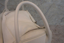 Load image into Gallery viewer, HERMES LINDY 34 Clemence leather White □K Engraving Shoulder bag 700010123
