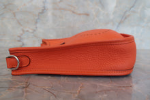將圖片載入圖庫檢視器 HERMES／エルメス エブリンTPM トリヨンクレマンス フー Y刻印 ショルダーバッグ 700050221
