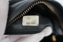 將圖片載入圖庫檢視器 CHANEL/シャネル マトラッセフリンジチェーンショルダーバッグ ラムスキン ブラック/ゴールド金具 ショルダーバッグ 800090243
