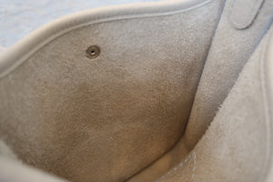 HERMES／エルメス エブリンTPM トリヨンクレマンス ベトン U刻印 ショルダーバッグ 700090242