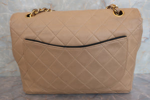 CHANEL Matelasse chain shoulder bag Lambskin Beige/Black/Gold hadware Shoulder bag 600080101