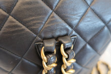 画像をギャラリービューアに読み込む, CHANEL/シャネル マトラッセチェーンリュック ラムスキン ブラック/ゴールド金具 リュック 700070090
