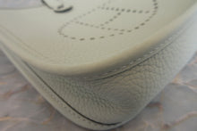 将图片加载到图库查看器，HERMES  EVELYNE TPM Clemence leather Vert fizz B刻印 Shoulder bag 700040196
