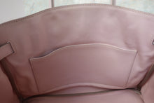 Load image into Gallery viewer, HERMES BIRKIN 30 Swift leather Rose dragee □K Engraving Hand bag 700120072
