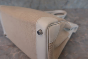 HERMES BIRKIN 30 Toile H/Gulliver leather White □L刻印 Hand bag 600040177