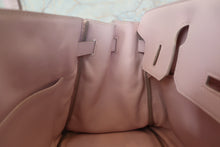 Load image into Gallery viewer, HERMES BIRKIN 30 Swift leather Rose dragee □K Engraving Hand bag 700120072
