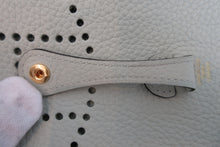 将图片加载到图库查看器，HERMES  EVELYNE TPM Clemence leather Vert fizz B刻印 Shoulder bag 700040196

