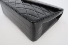 將圖片載入圖庫檢視器 CHANEL/シャネル チェーンショルダーバッグ ラムスキン ブラック/ゴールド金具 ショルダーバッグ 800080185

