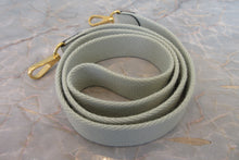 将图片加载到图库查看器，HERMES  EVELYNE TPM Clemence leather Vert fizz B刻印 Shoulder bag 700040196
