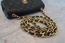 画像をギャラリービューアに読み込む, CHANEL/シャネル ミニマトラッセチェーンショルダーバッグ ラムスキン ブラック/ゴールド金具 ショルダーバッグ 800010062
