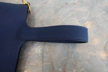 将图片加载到图库查看器，HERMES PICOTIN LOCK PM Clemence leather Blue encre D刻印 Hand bag 800070011
