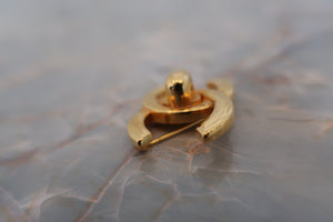 CHANEL/香奈儿 转锁 胸针 镀金 Gold(金色) 胸针 600030085