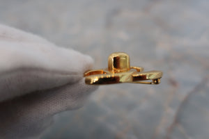 CHANEL Turnlock brooch Gold plate Gold Brooch 600030085
