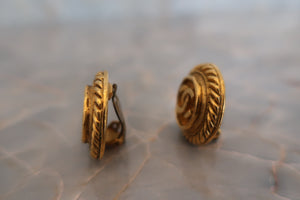 CHANEL CC mark earring Gold plate Gold Earring 600030087
